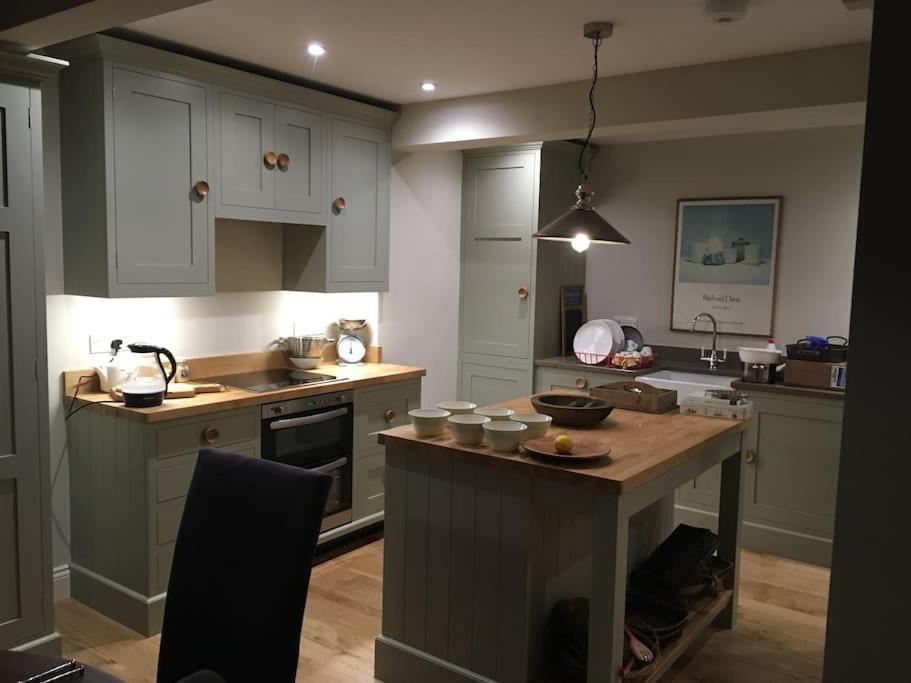 St Anthony'S, Bright Perkily Decorated 3 Bedroom House Ampleforth Eksteriør billede