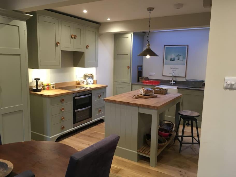 St Anthony'S, Bright Perkily Decorated 3 Bedroom House Ampleforth Eksteriør billede