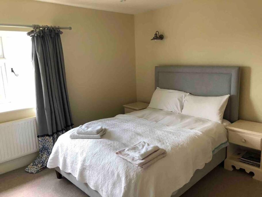 St Anthony'S, Bright Perkily Decorated 3 Bedroom House Ampleforth Eksteriør billede